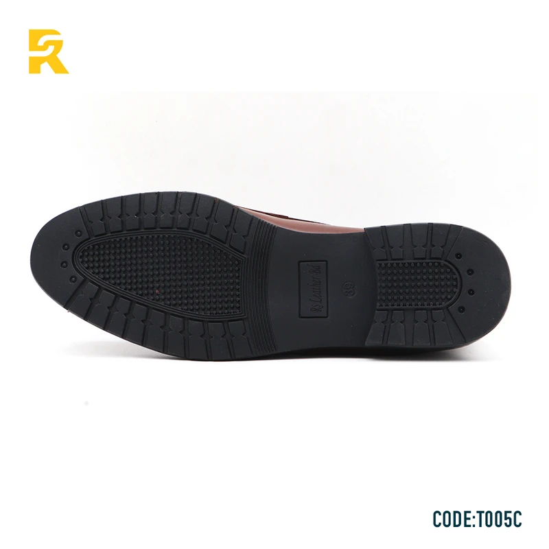 Classic Black Leather Tarcel with Buckle Design - Image 6