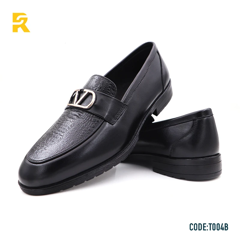 Timeless Comfort: Men's Genuine Leather Tarcel - Image 4