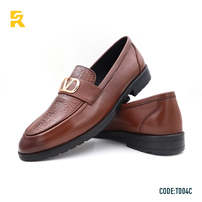 Timeless Comfort: Men's Genuine Leather Tarcel - Image 6