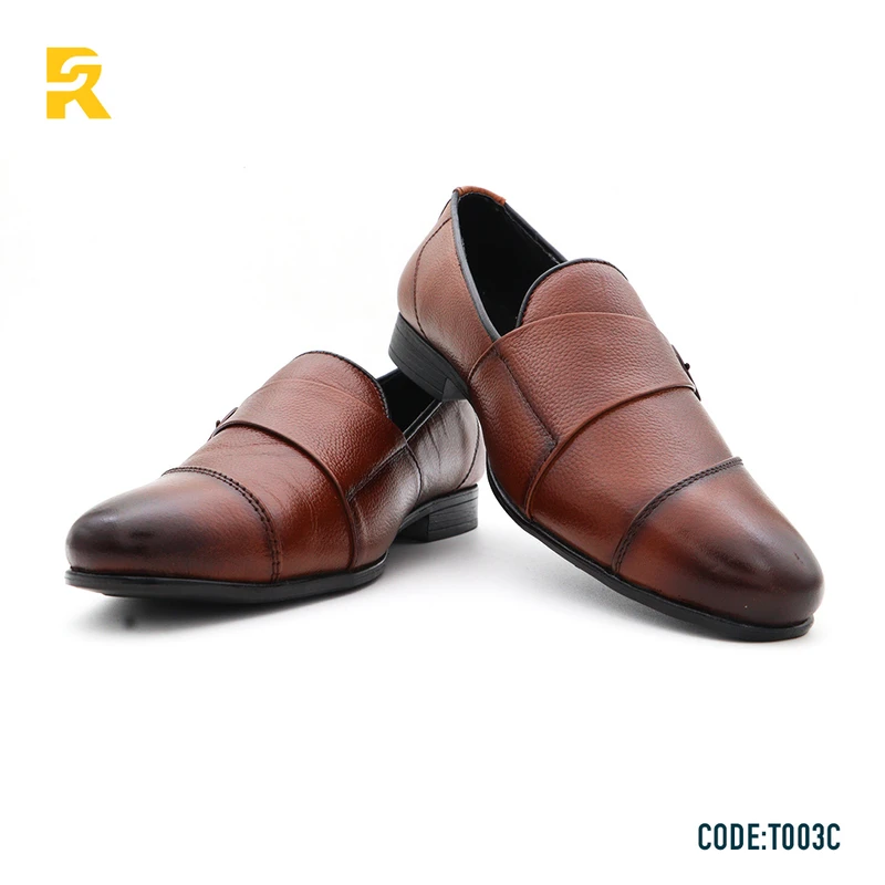 Classic Black Leather Tarcel with Buckle Design - Image 6