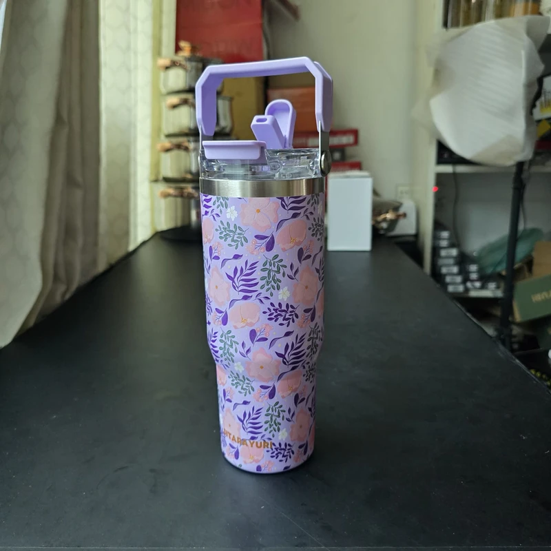 Luxury Floral Stainless Steel Insulated Tumbler – 900 ml - Image 5