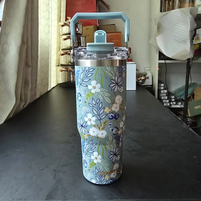 Luxury Floral Stainless Steel Insulated Tumbler – 900 ml - Image 6