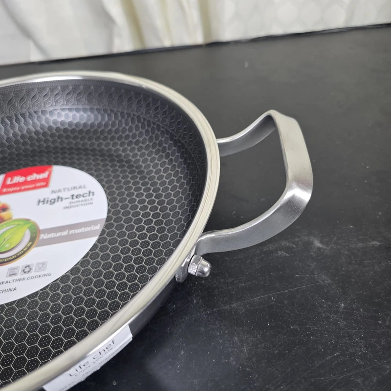 Stainless Steel Non-Stick both side Honeycomb Deepen Frying Pan - Image 4