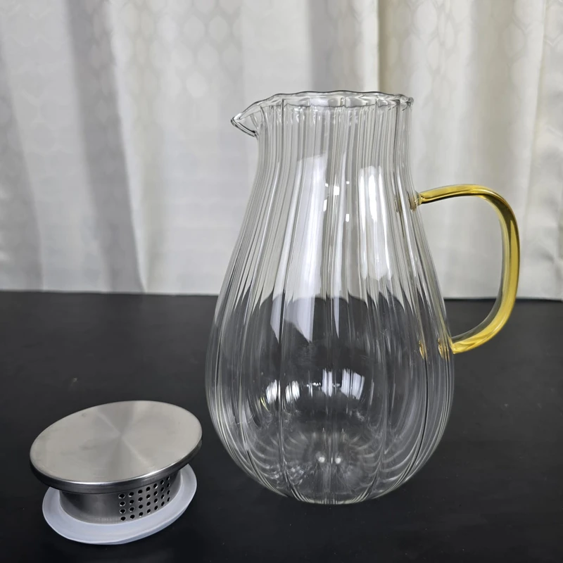1.8 liter Glass Water jug Staip