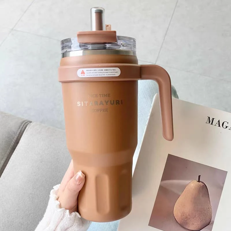 304 Stainless Steel Double-Layer Vacuum Insulated Thermos Cup with Handle – 750ml Large Capacity Outdoor Sports Mug