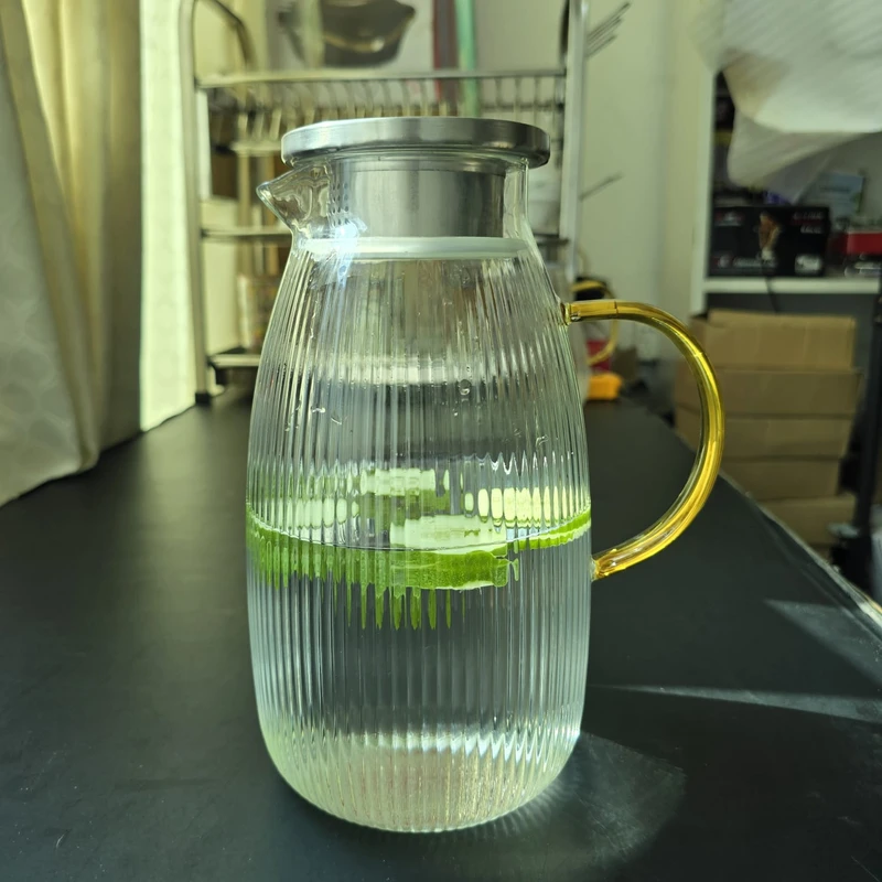 1800ml Glass Water Jug Staip