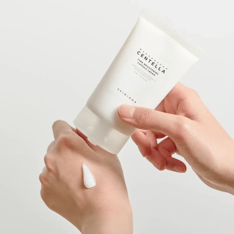 Skin1004 Madagascar Centella Tone Brightening Capsule Cream (50ml)
