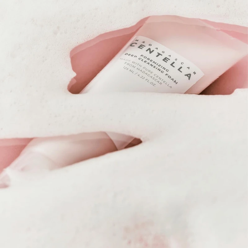 SKIN1004 Madagascar Centella Poremizing Deep Cleansing Foam (125ml) - Image 5
