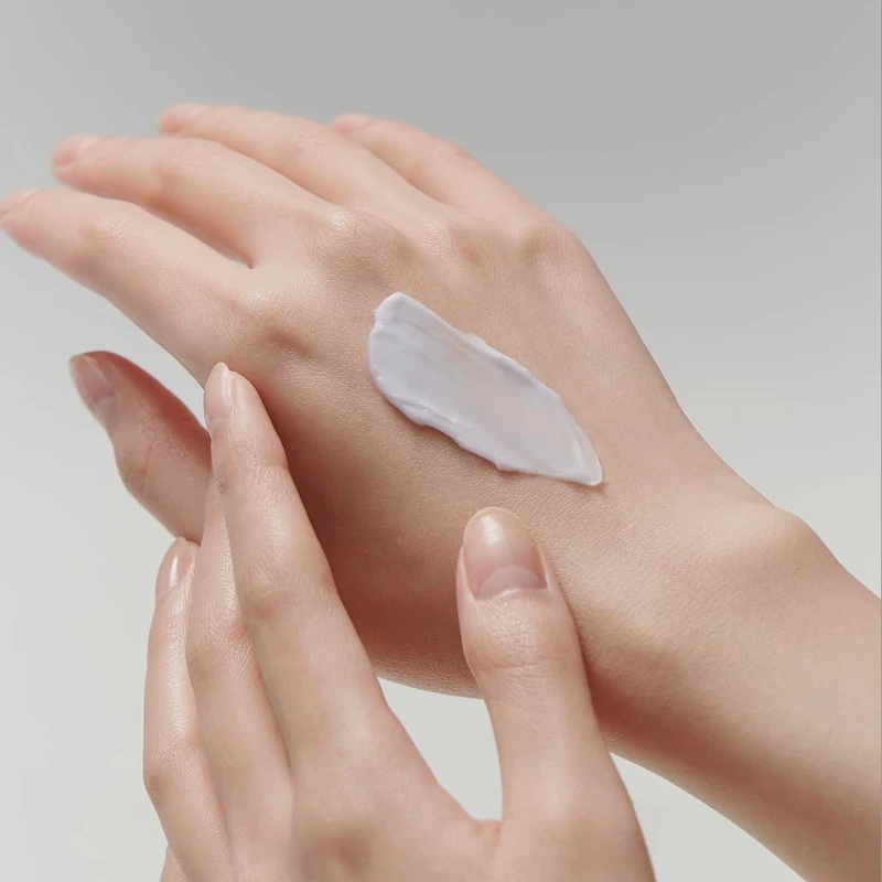 Arencia Hyssop Blurring Cream - Image 7