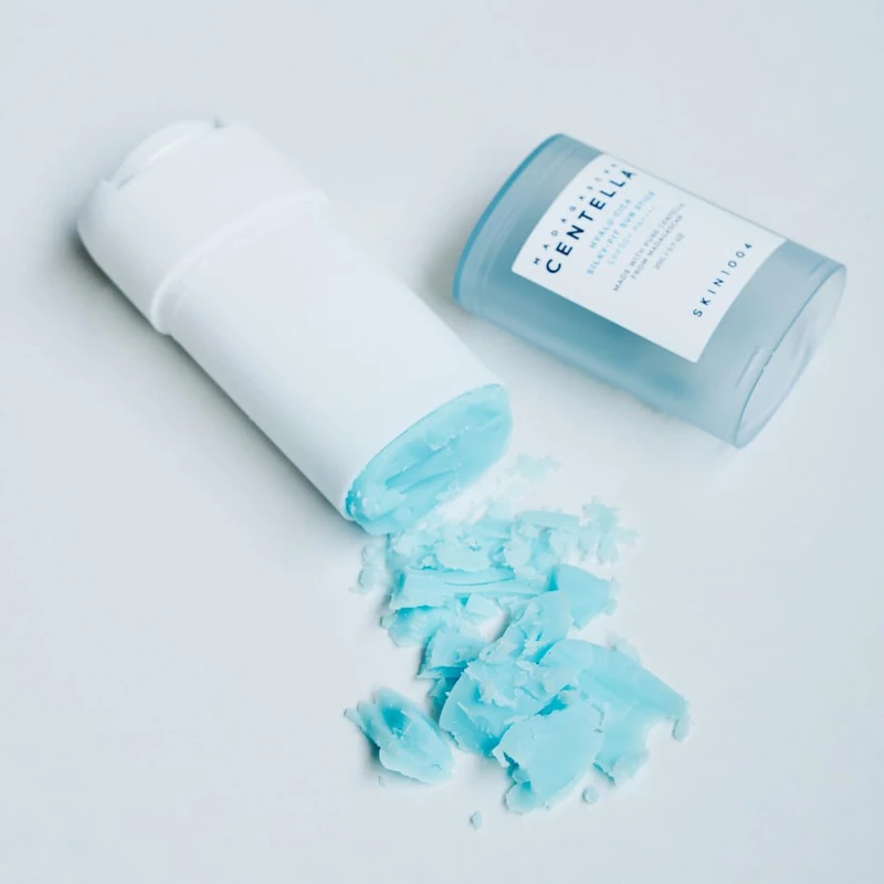 Skin1004 Madagascar Centella Hyalu-Cica Silky Fit Sun Stick SPF 50+ PA++++ (20gm) - Image 6