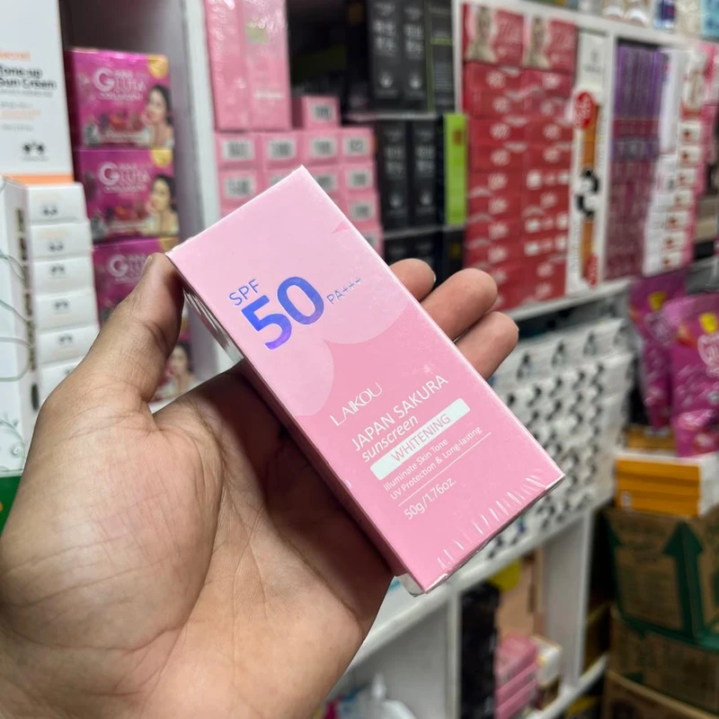 Laikou Japan Sakura Face Sunscreen SPF50 PA+++ - Image 3