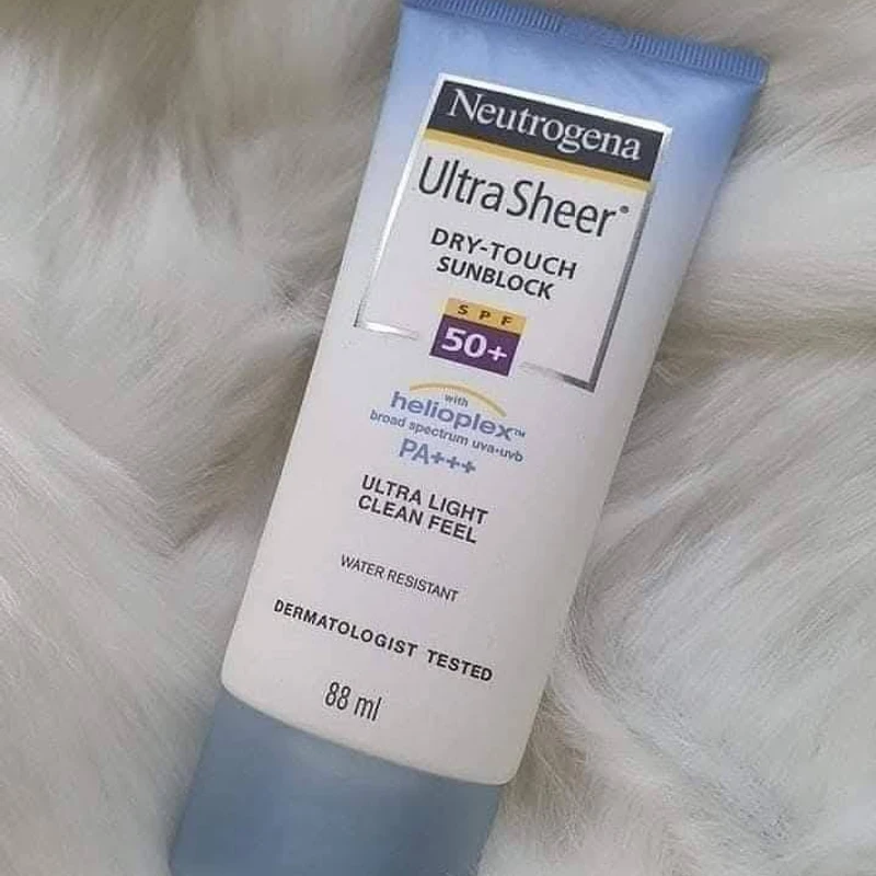 Neutrogena Ultra Sheer Dry Touch Sunblock SPF 50+ 88gm - Image 4