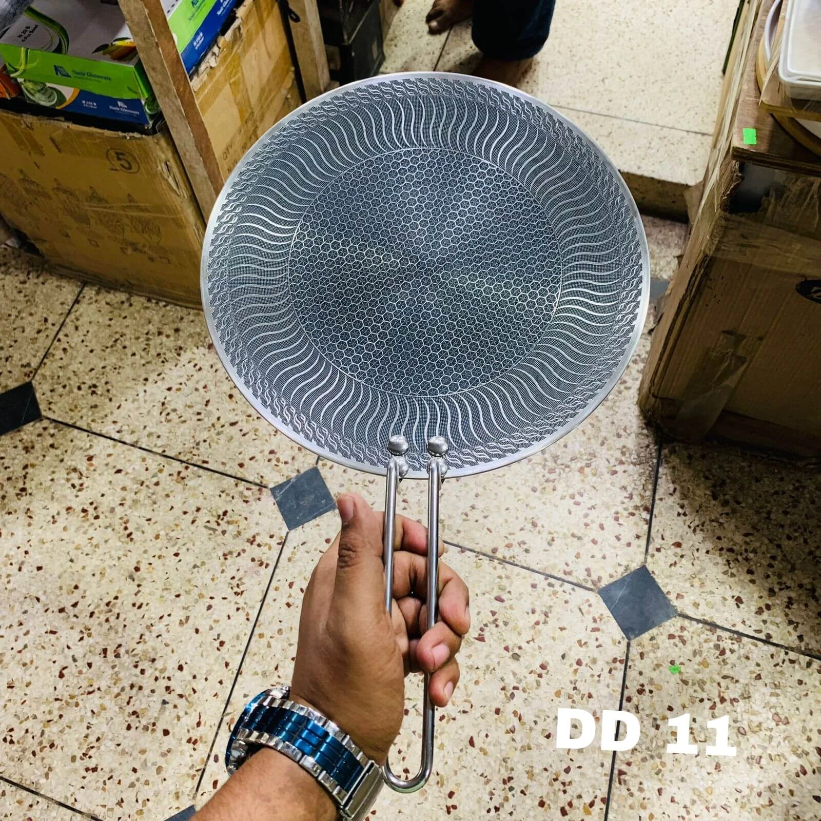 32cm one Handle Steel Honeycomb Tawa