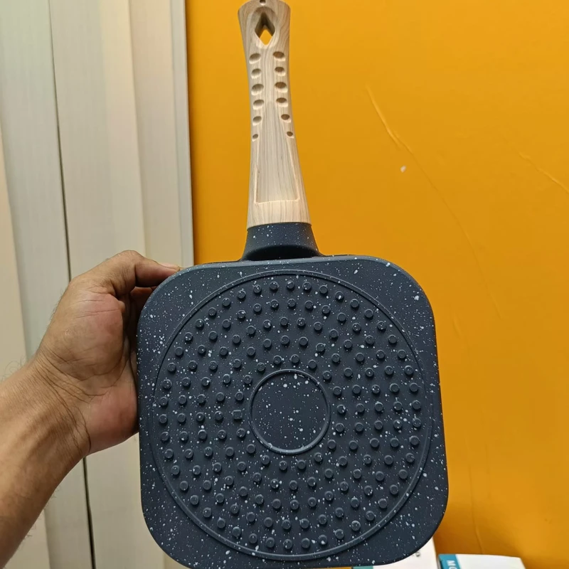 non-stick egg frying pan