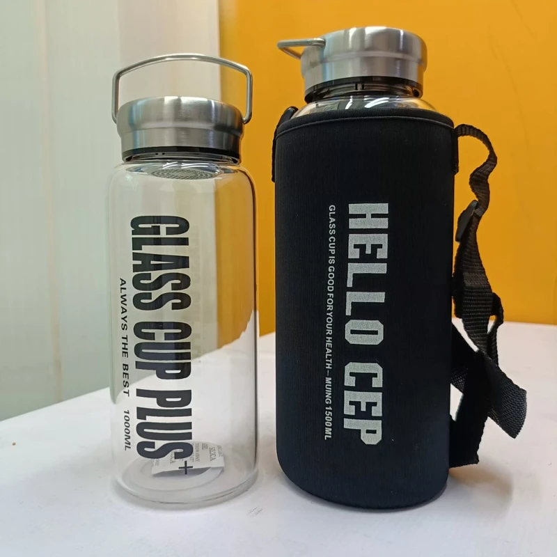 Stylish Glass Water Bottle – Your Daily Health Partner