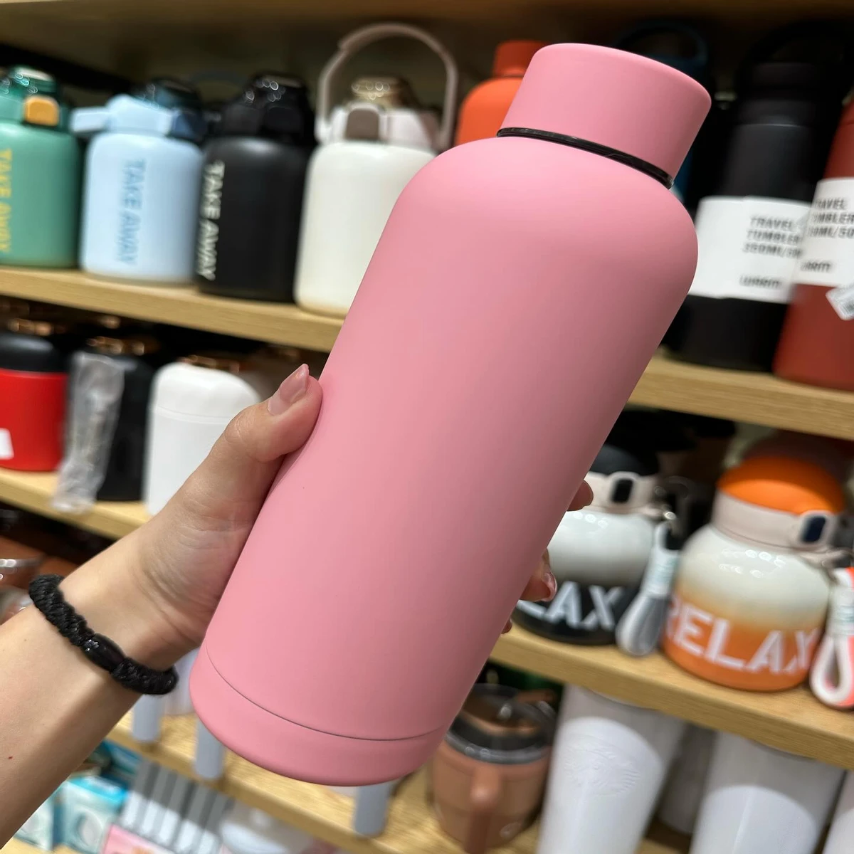 Vacuum Water Bottle Stainless steel vacuum flask Hot and cold - Image 3