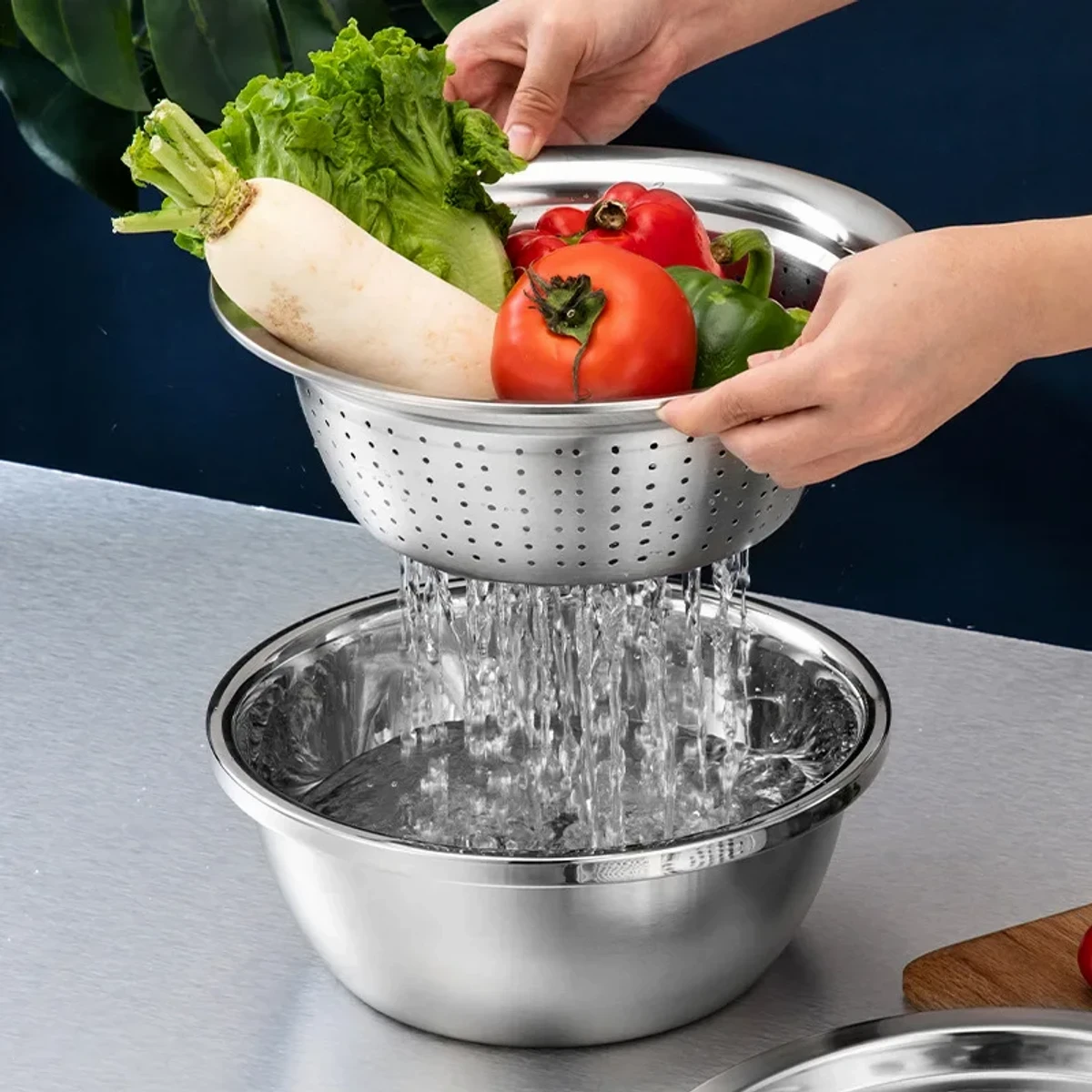 3 IN 1 VEGETABLE CUTTER WITH DRAIN BASKET - Image 1