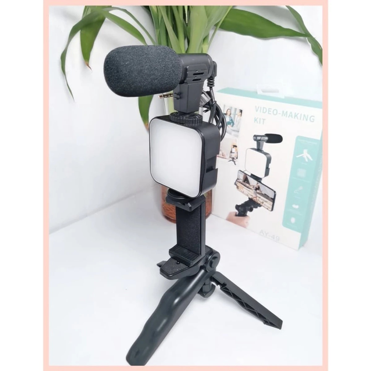 AY-49 Video Vlogger Kits Microphone LED Fill Light Mini Tripod For Phone Vlog Video Record Condenser Microphone - Image 2