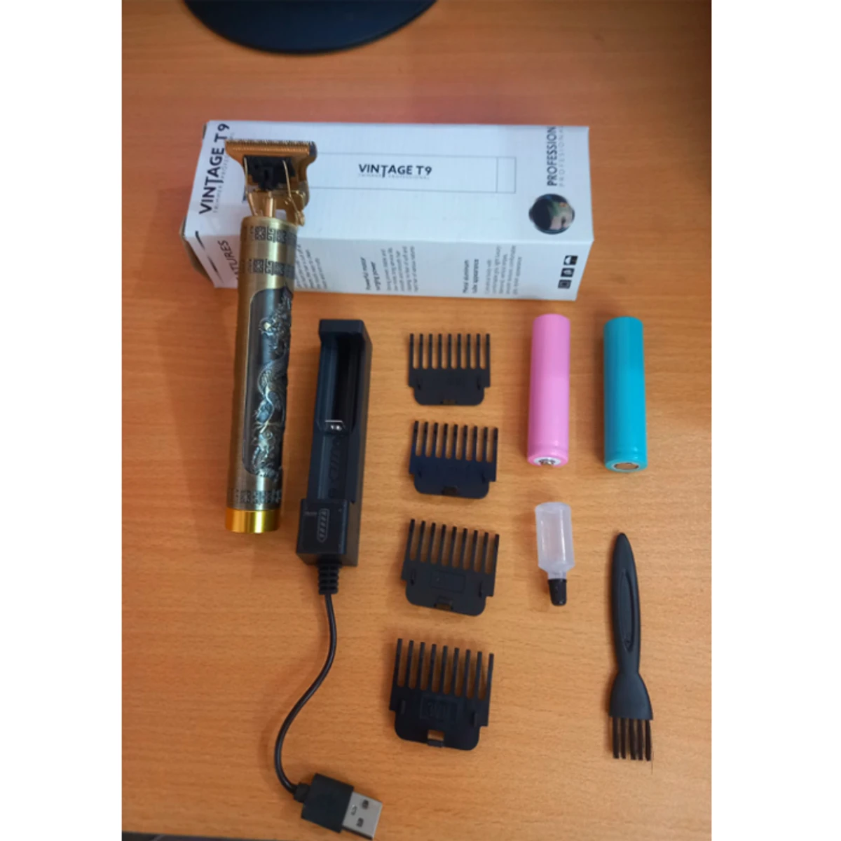 Rechargeable Vintage T9 Professional Hair Trimmer - Image 2