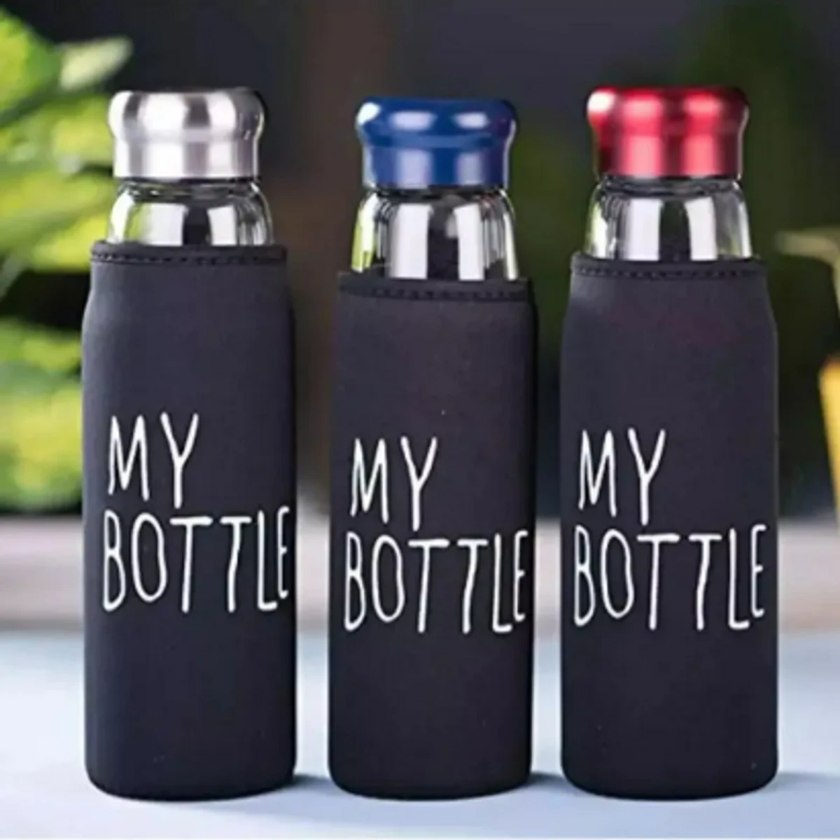 Jazz style water bottle with glass