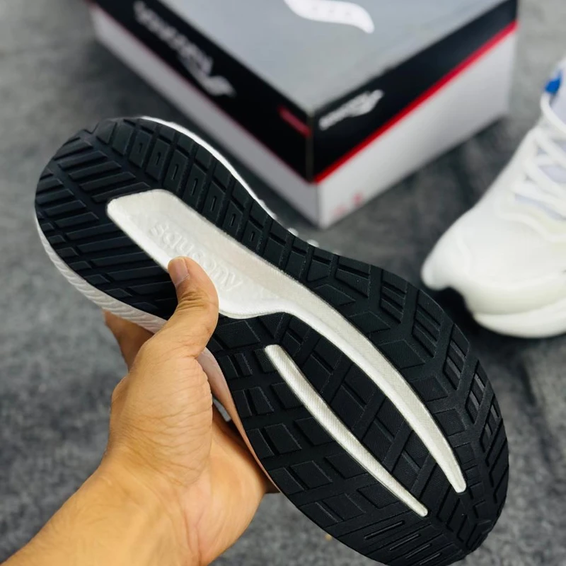 SAUCONY - Image 3