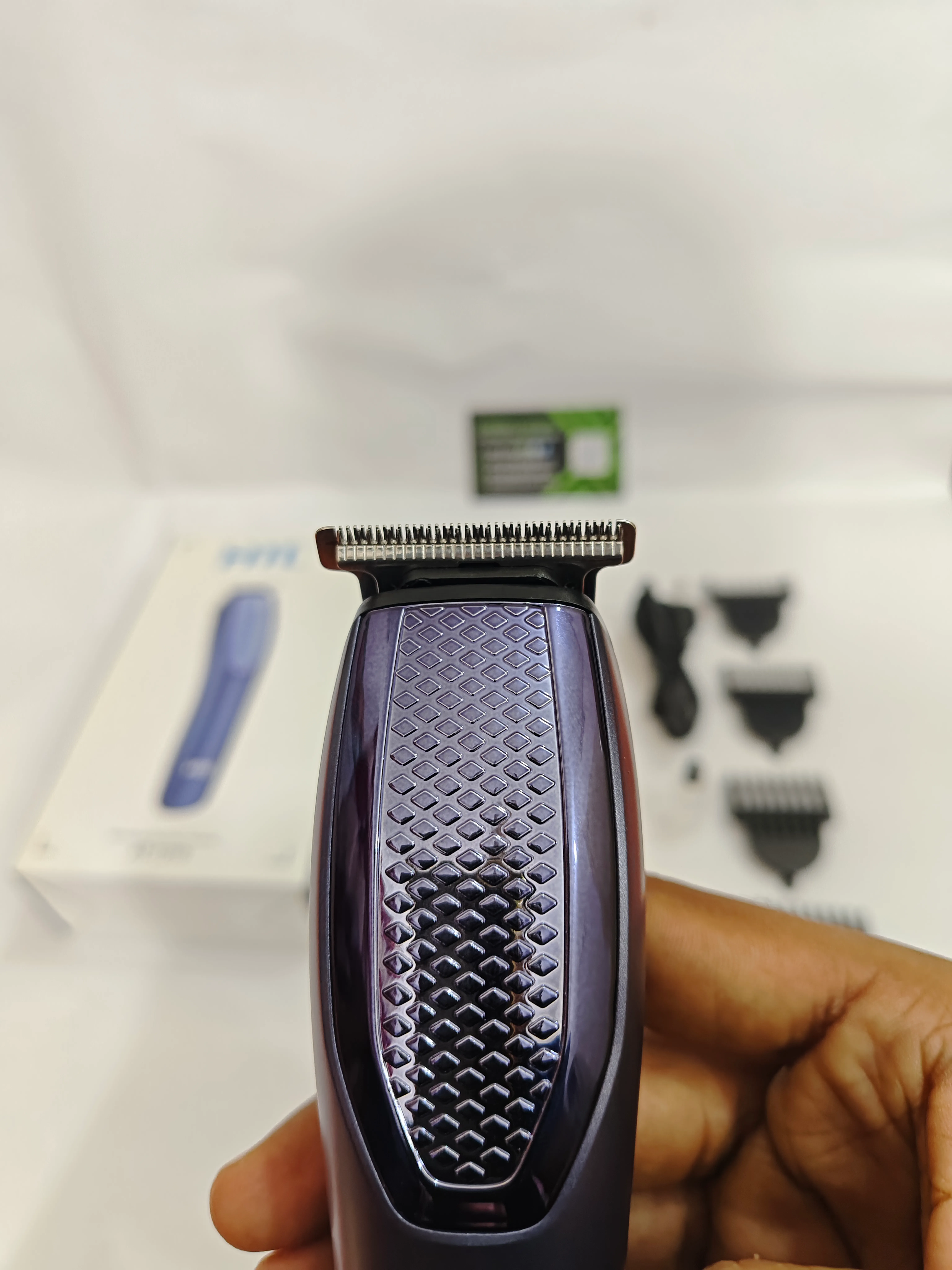 HTC AT-1210 Hair And Beard Trimmer For Man - Image 5