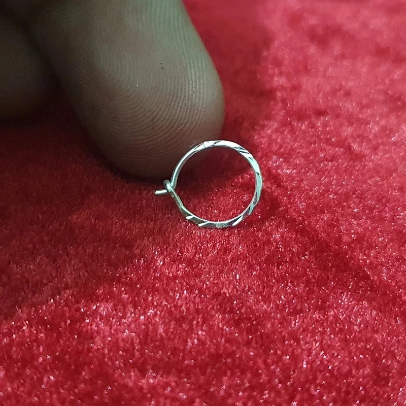 1 Stone Nosepin and Chila Nose Ring