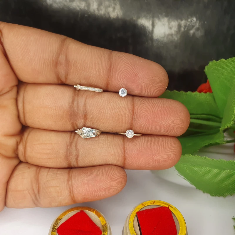 4 pieces Special Deal
