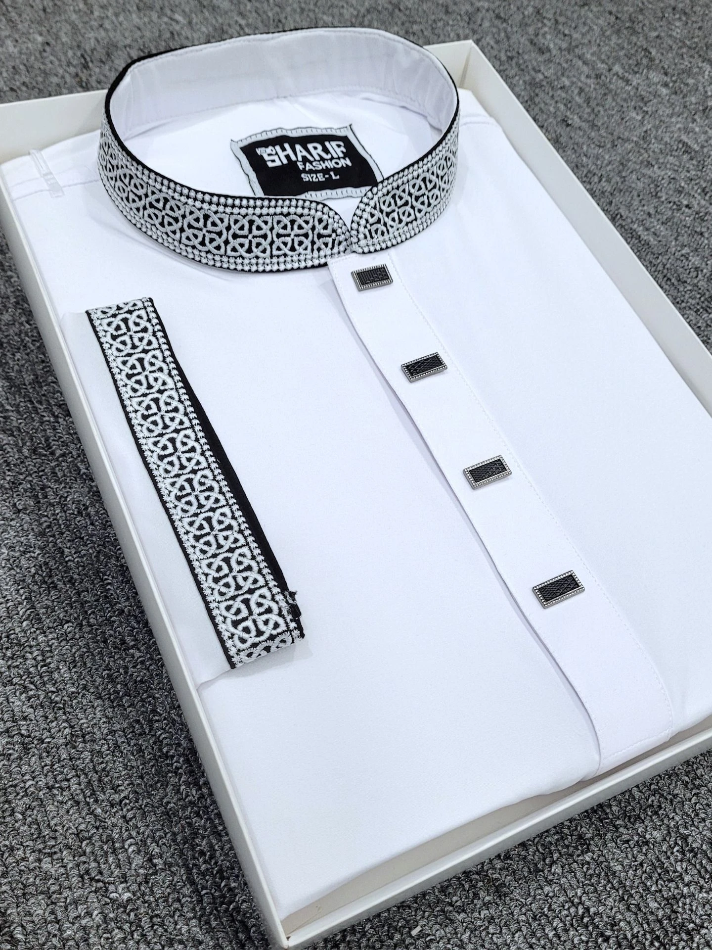 Stretch Fabric Embroidery White D2 - 173