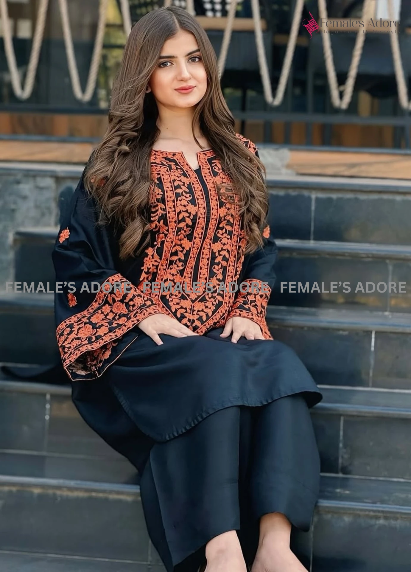 ELEGANT COTTON TWO PIECES SUIT