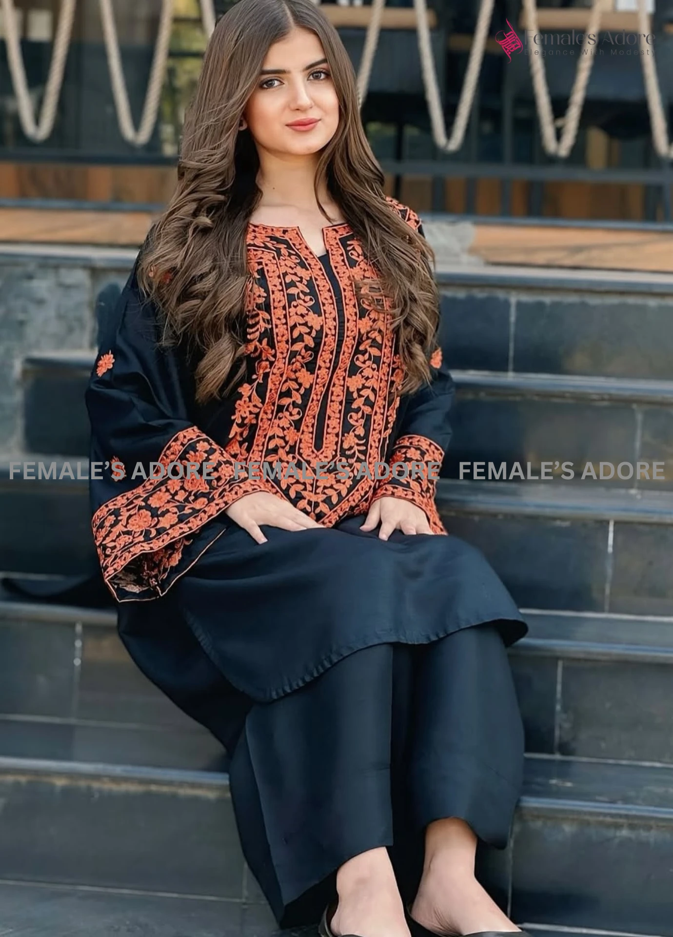 ELEGANT COTTON TWO PIECES SUIT - Image 4