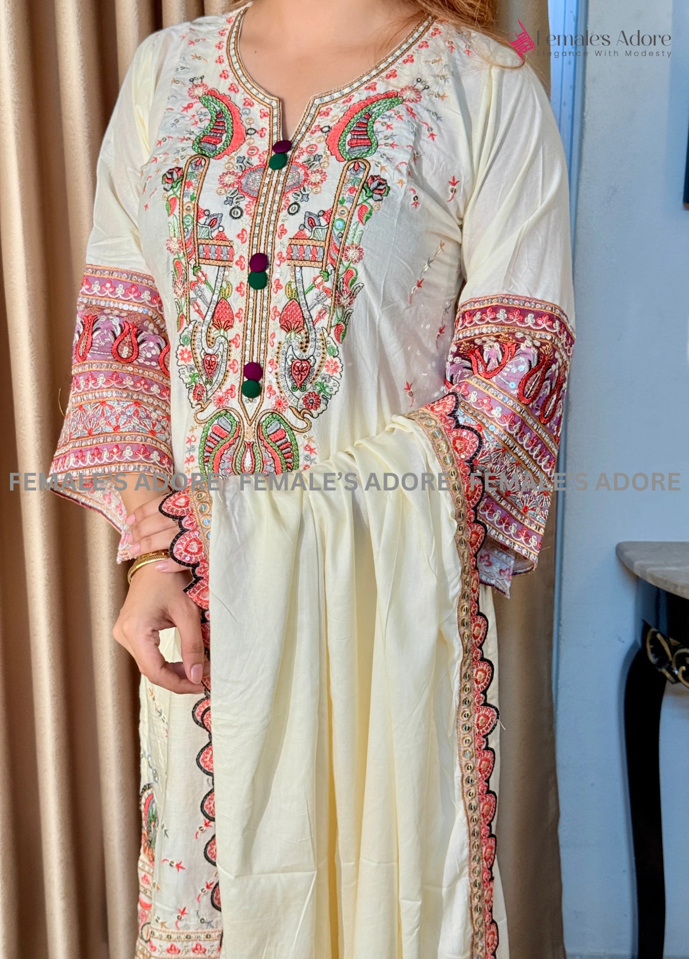 PAKISTANI INSPIRED DESIGN NOOR-E-LIBAAS 3PCS SET