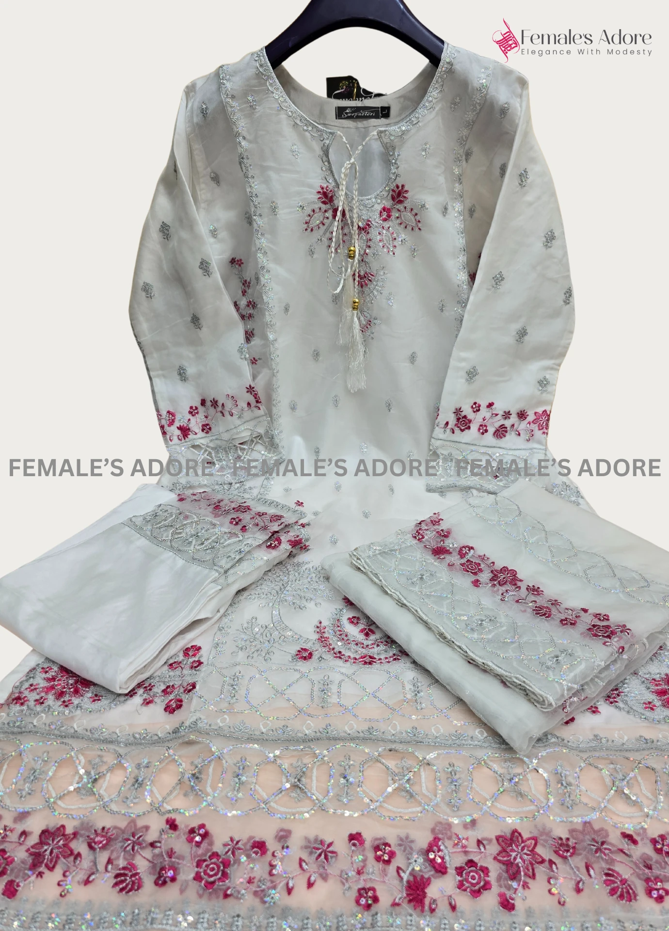 PAKISTANI INSPIRED DESIGN SADABAHAR - WHITE