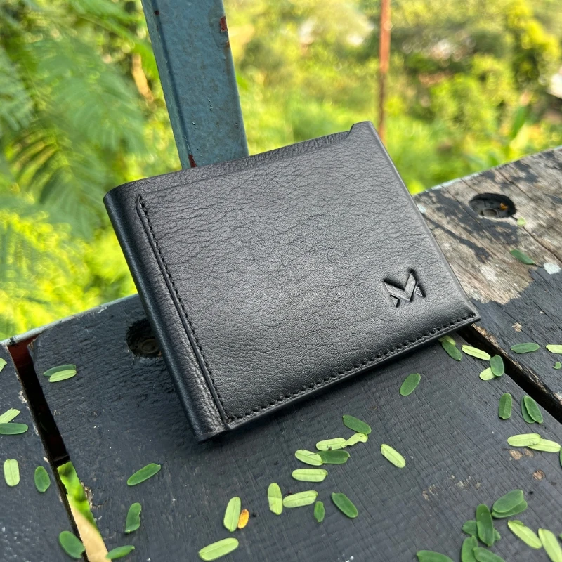 Slender Luxy Wallet - Black - Image 6
