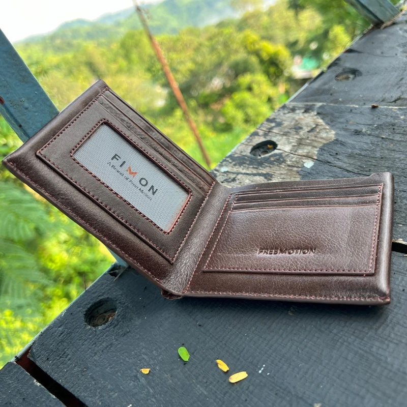 Slender Luxy Wallet - Chocolate