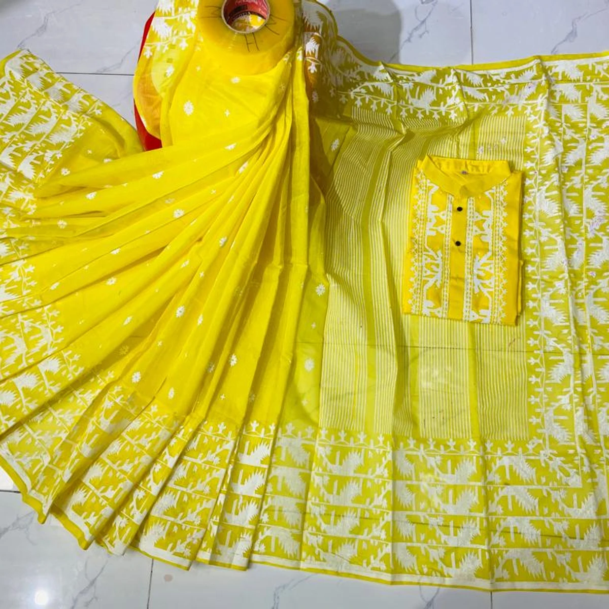 Couple set, Saree and Panjabi