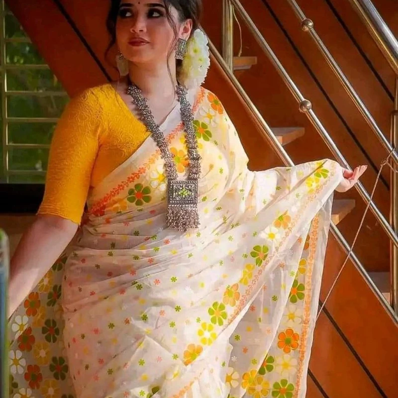 💧প্রিমিয়াম হাফসিল্ক শাড়ী + ব্লাউজ পিছ (কোড- 204)💧