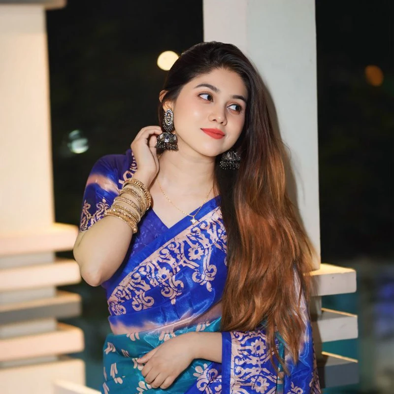 প্রিমিয়াম ধুপিয়ান সিল্ক শাড়ী + ব্লাউজ পিছ (কোড- 254)