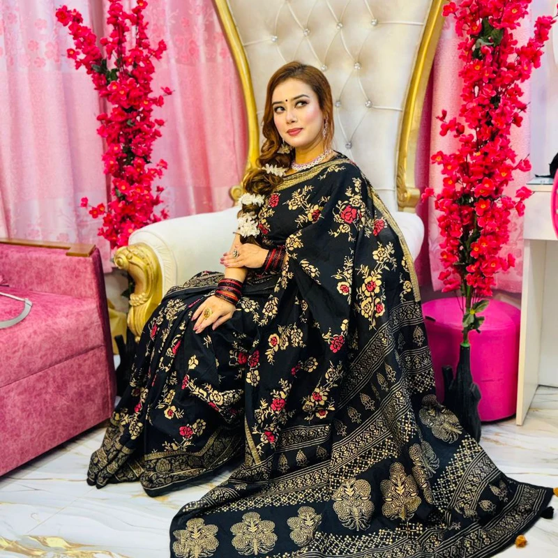 💧প্রিমিয়াম ধুপিয়ান শাড়ী + ব্লাউজ পিছ (কোড- 251)💧