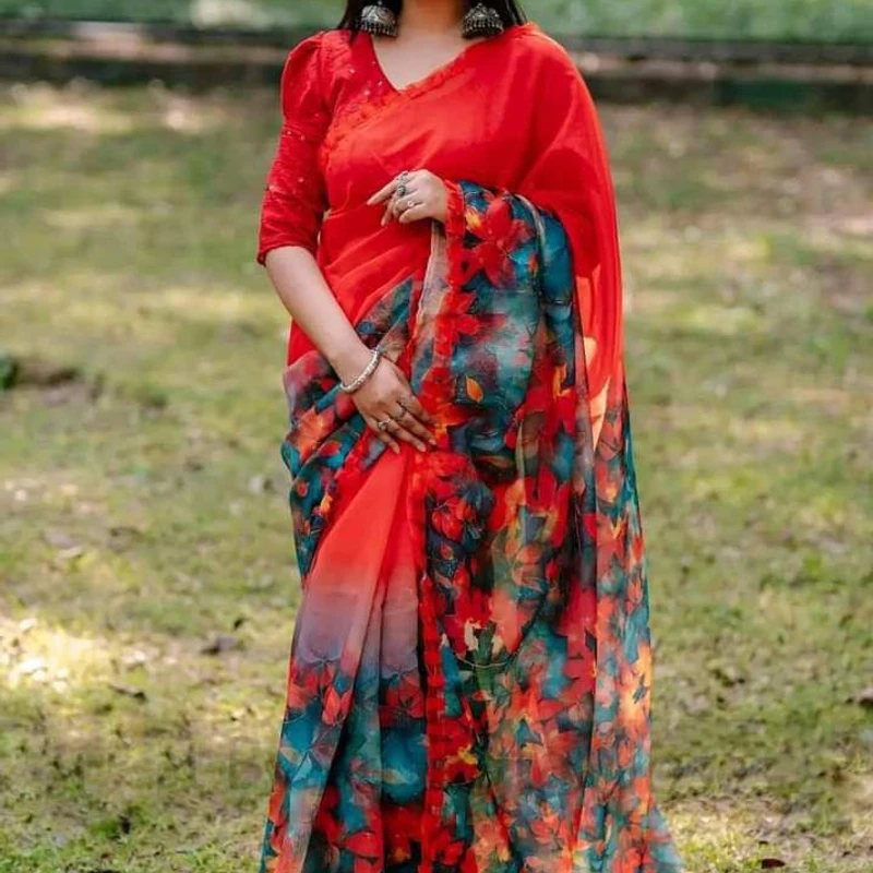 💧প্রিমিয়াম হাফসিল্ক শাড়ী + ব্লাউজ পিছ (কোড- 230)💧