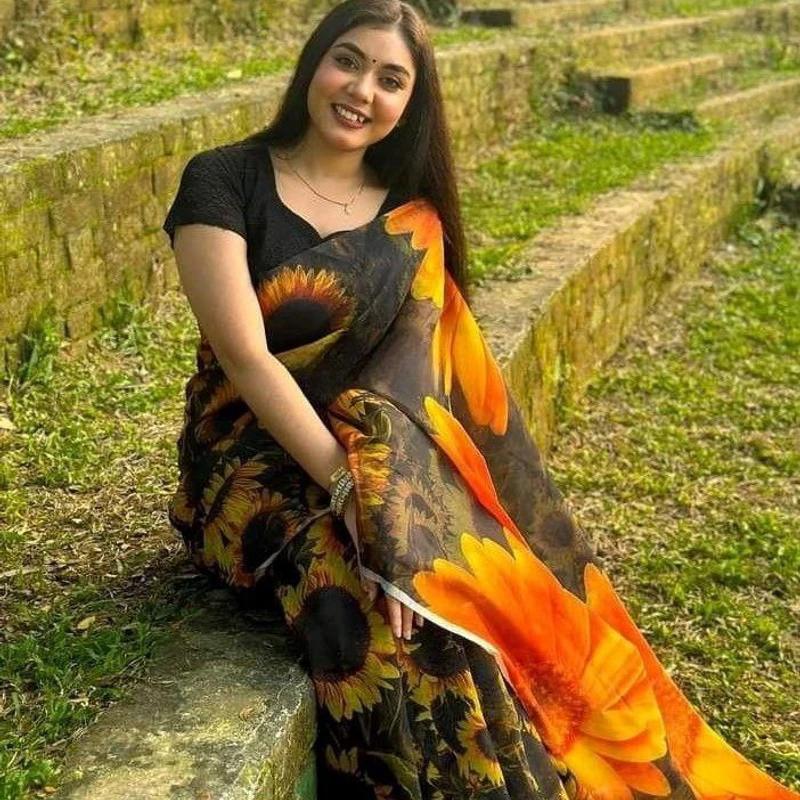 💧প্রিমিয়াম হাফসিল্ক শাড়ী + ব্লাউজ পিছ (কোড- 224)💧