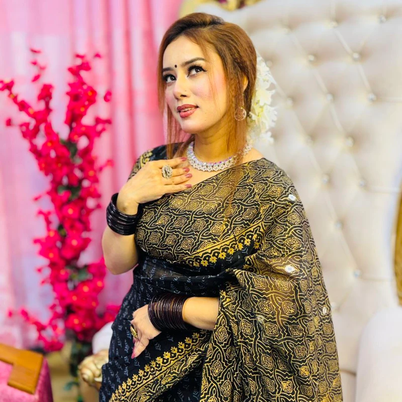 💧প্রিমিয়াম সেমি মসলিন শাড়ী + ব্লাউজ পিছ (কোড- 50)💧