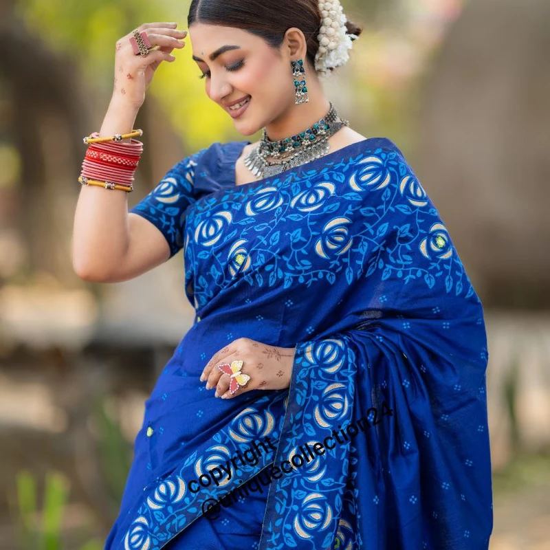 প্রিমিয়াম ধুপিয়ান সিল্ক শাড়ী + ব্লাউজ পিছ (কোড- 256)