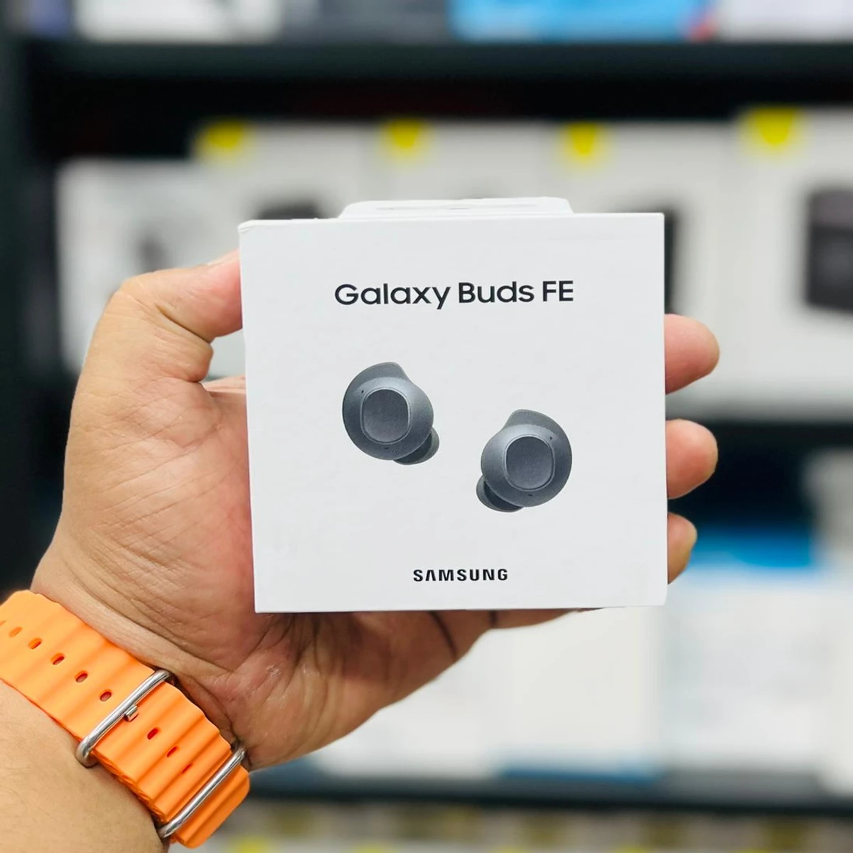 Galaxy Buds FE - Image 1