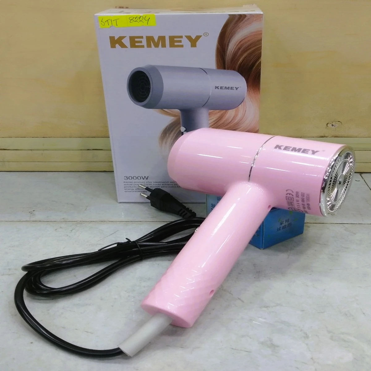 Kemie hair dryer