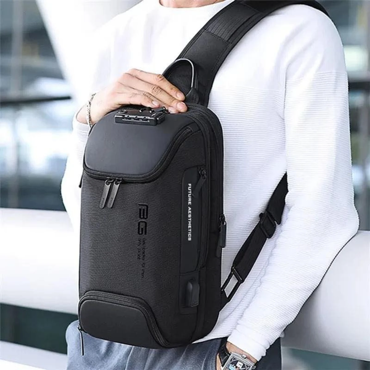 BANGE BG-7082 Anti-theft TSA Lock Crossbody Bag Waterproof Chest Pack with External USB Port