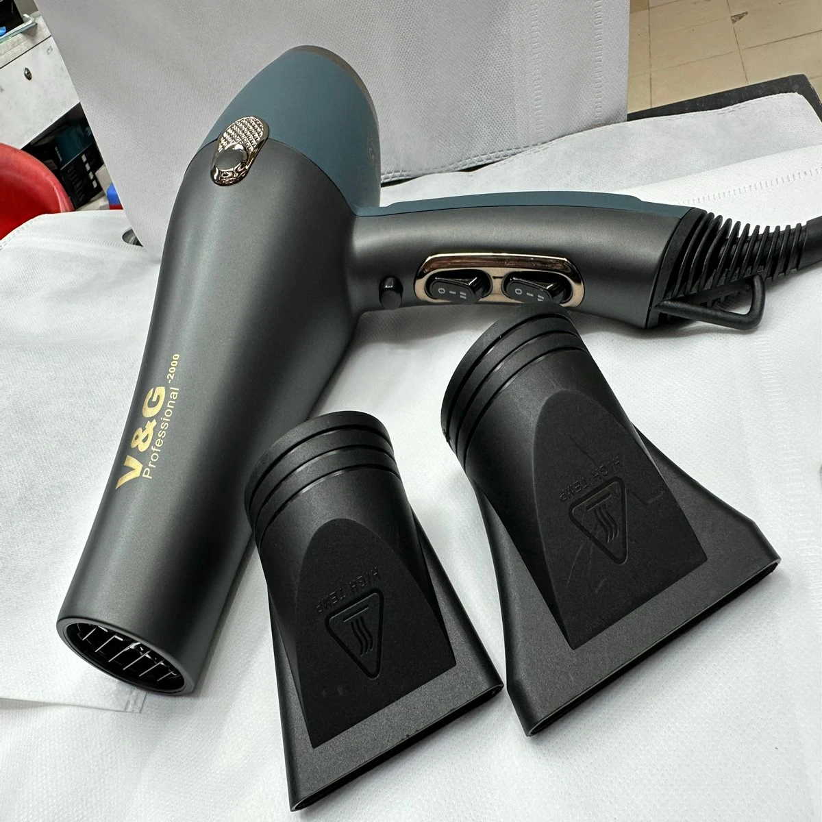 V&G-2000 Professional Hair Dryer - Image 4