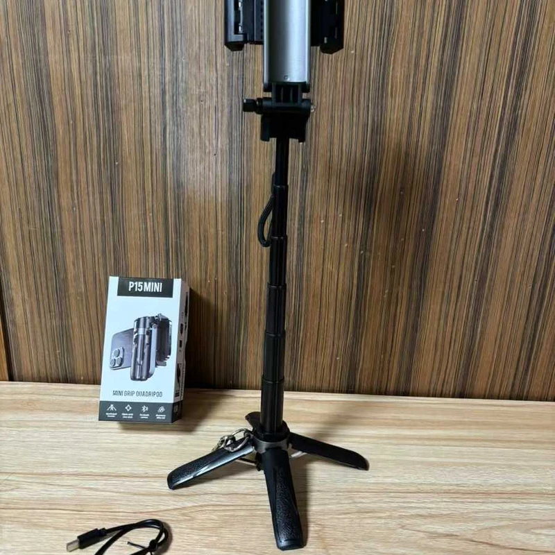 Foldable Portable Tripod Mini Selfie Stick - Image 7