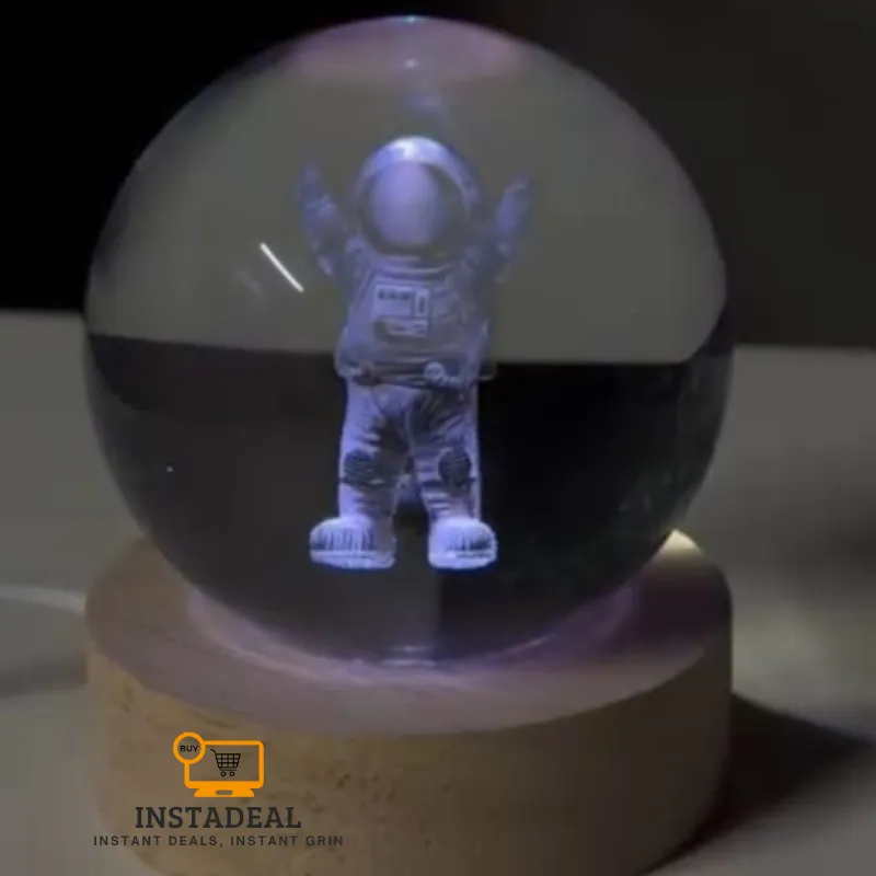 3D Crystal Ball – Astronaut (7 Color Base) - Image 3