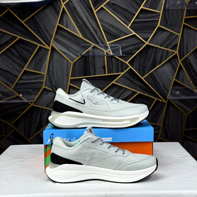 🚀 "RedTape UltraFlex Running Shoes – Engineered for Comfort, Designed for Style"